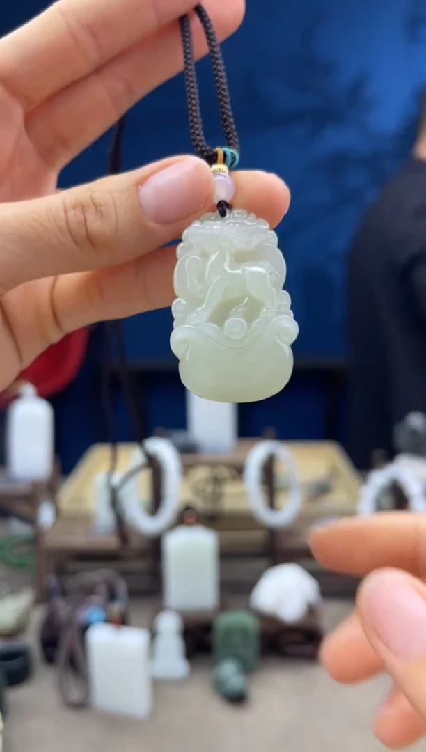 【闪购商品】和田玉颈饰未镶嵌1