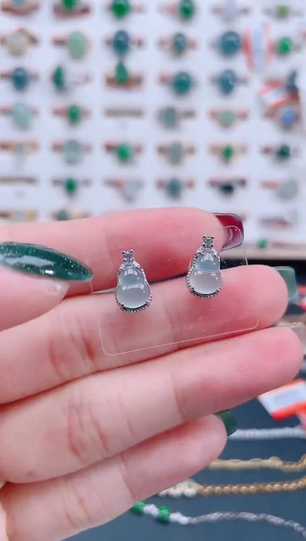银S925镶嵌翡翠耳饰天然翡翠