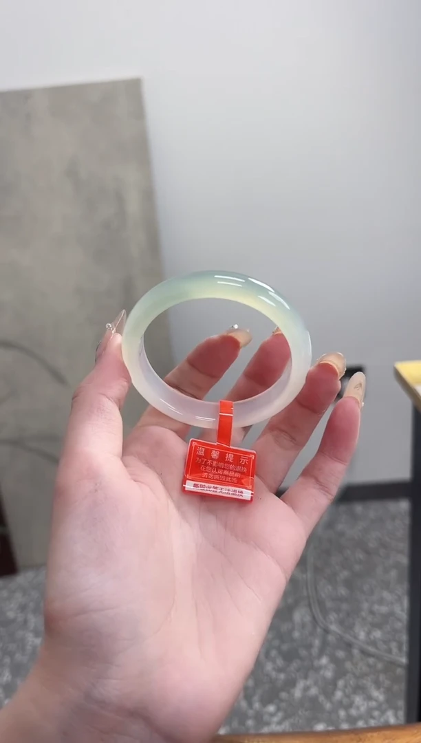 【闪购商品】玛瑙/玉髓手镯未镶嵌52圈需要包容