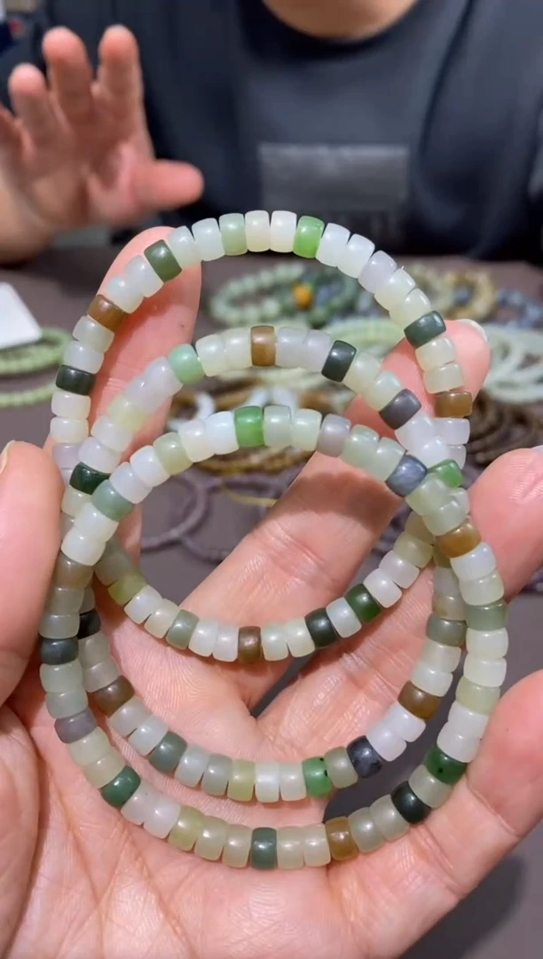 【闪购商品】和田玉手链未镶嵌颜色多样性发货拍一发一