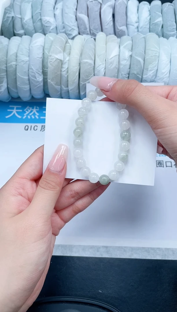 【闪购商品】石英质玉手镯未镶嵌1
