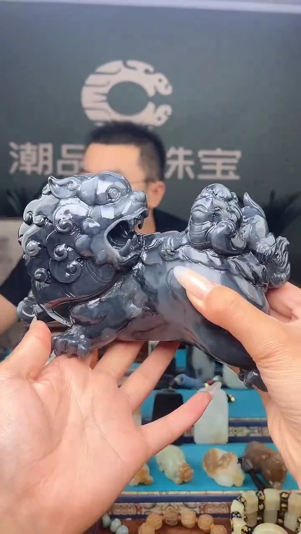 未镶嵌和田玉挂件1