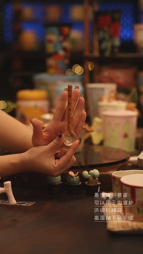 陶瓷景德镇可爱陶瓷釉下彩绘设计师款