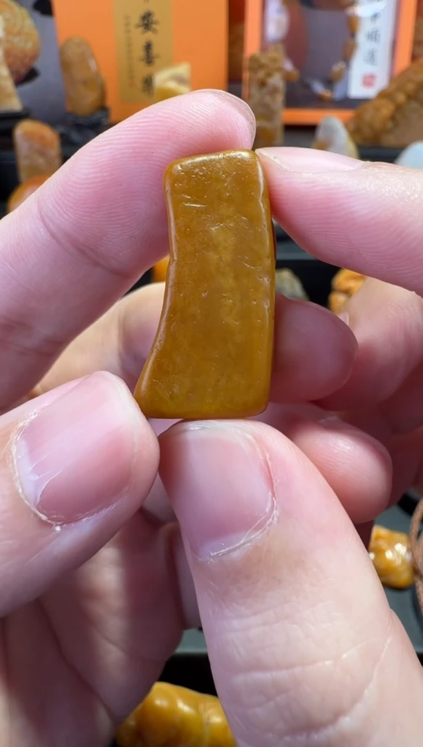 【闪购商品】田黄石半知田黄直播间