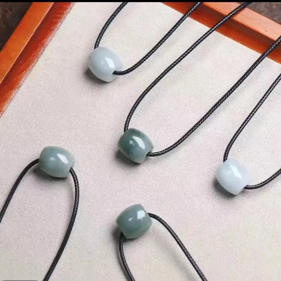 雅姐翡翠-路路通福利吊坠-多样性发一件