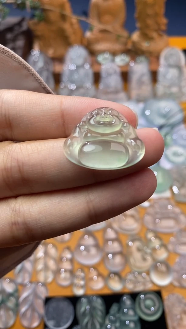 【闪购商品】定制翡翠未镶嵌佛公19.9*23.9*3.9