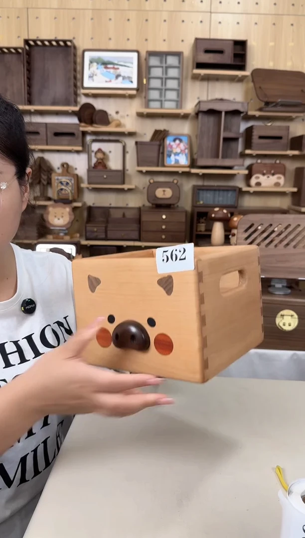 木562号樱桃木实木方形小猪收纳筐