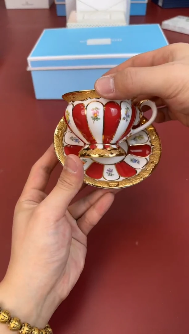 【闪购商品】瓷片新号开播全场漏@@H943