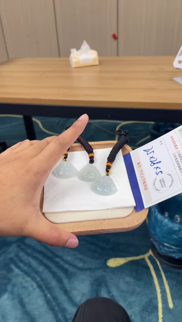 未镶嵌挂件翡翠佛公多样性发其一CP配绳8