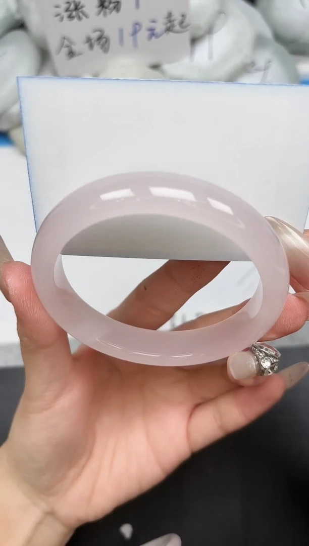 未镶嵌手镯石英质玉180-61-62