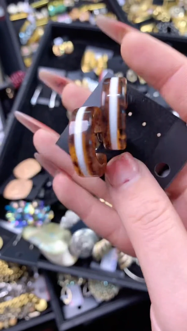 【闪购商品】瓷片楚楚中古珠宝甄选不退换