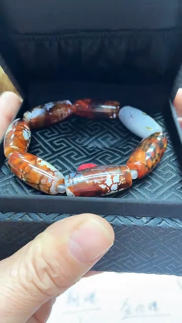 【闪购商品】玛瑙/玉髓手串未镶嵌S130 手串