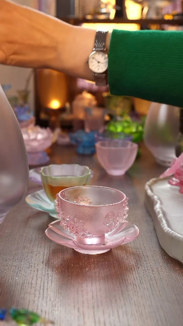 烟霏长颈高款花瓶灰色