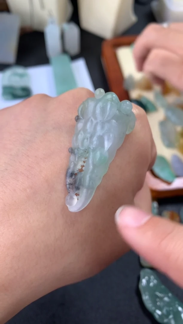【闪购商品】定制翡翠未镶嵌翡翠