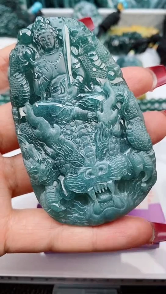 【闪购商品】翡翠颈饰未镶嵌