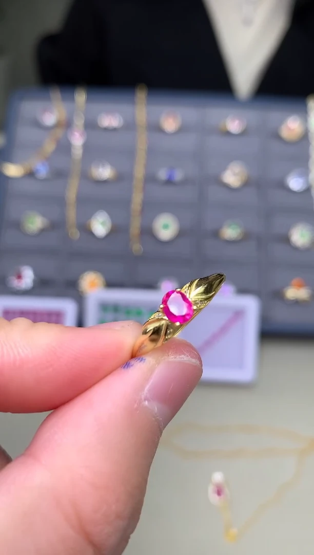 银S925镶嵌戒指红宝石戒指