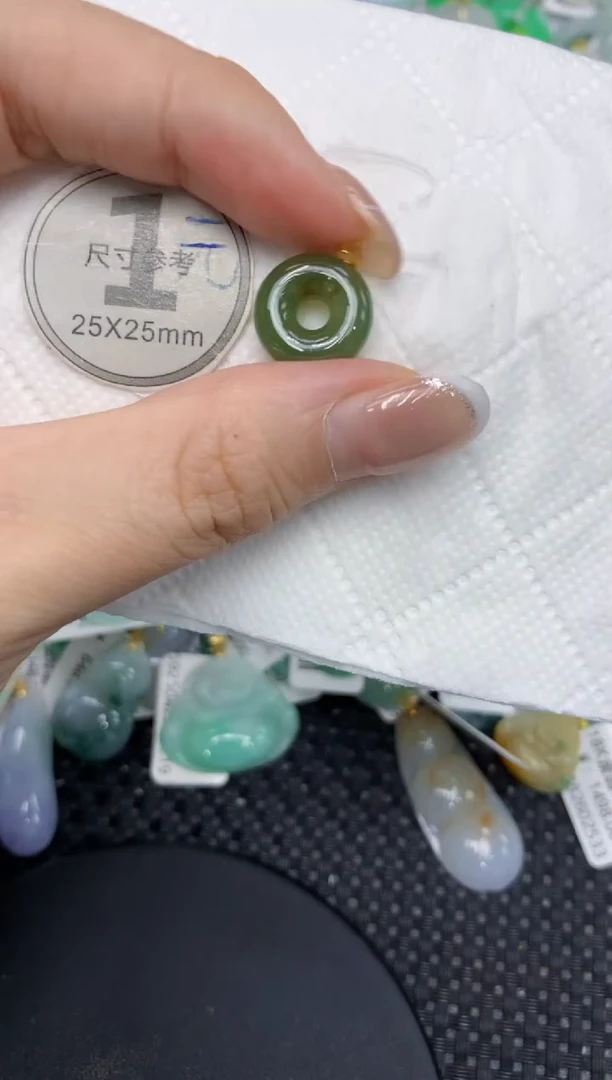 颈饰未镶嵌翡翠1111111