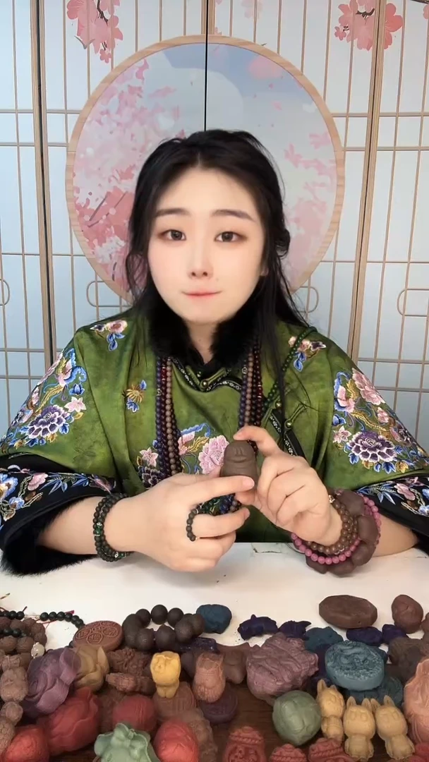 泥塑山***头红麝玫瑰双圈