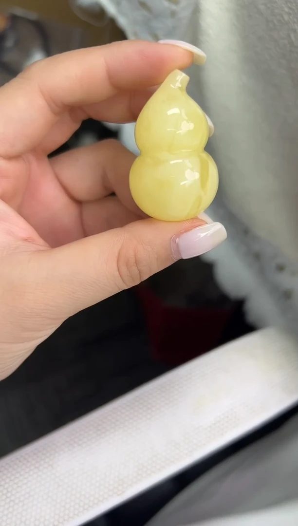 裸石琥珀未镶嵌琥珀蜜蜡吊坠