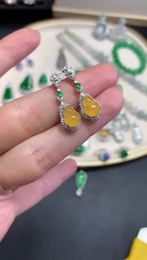 【闪购商品】翡翠耳饰18K金镶嵌Q128|9800