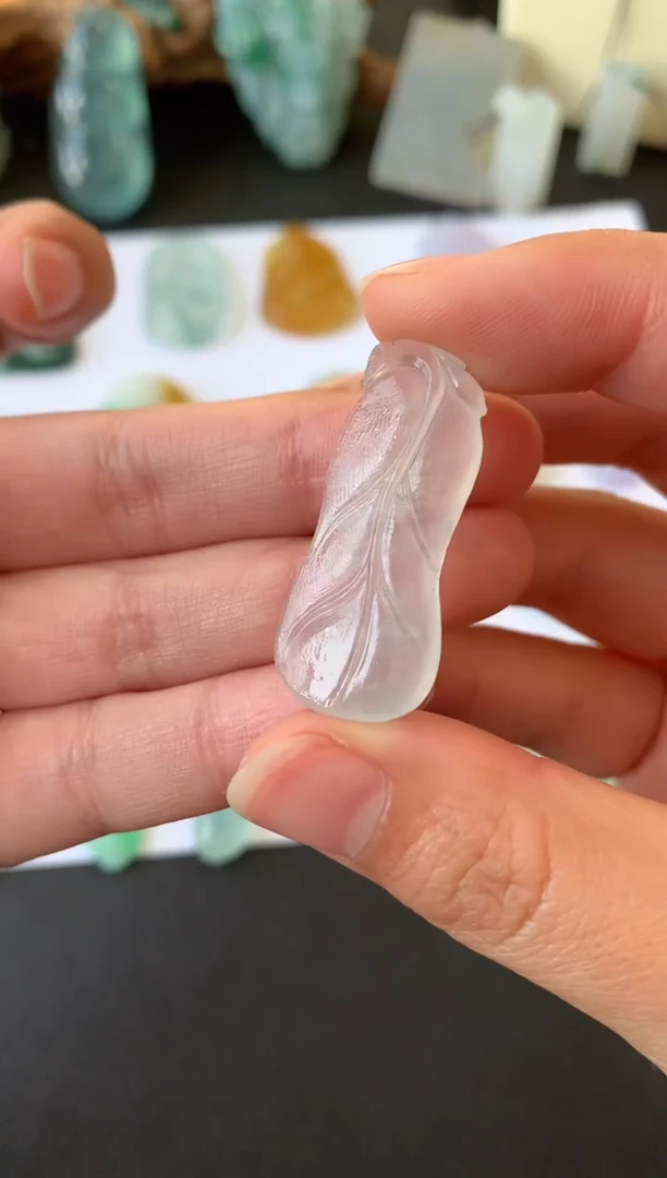 【闪购商品】定制翡翠未镶嵌翡翠