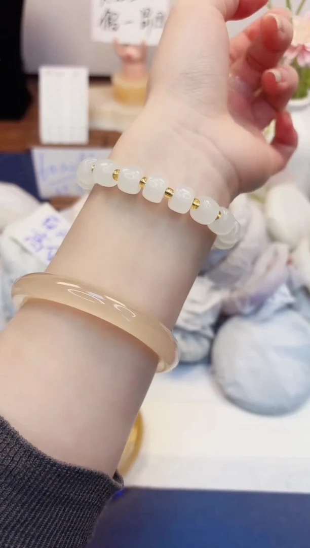 【闪购商品】石英质玉手镯未镶嵌251-美人条-圈口60