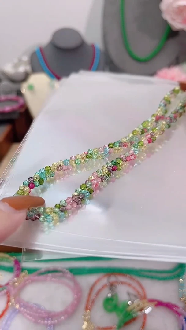 颈饰银S925镶嵌尖晶石彩麻花39.9