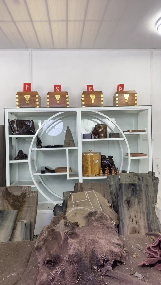 锦***呵金丝楠木原料木材