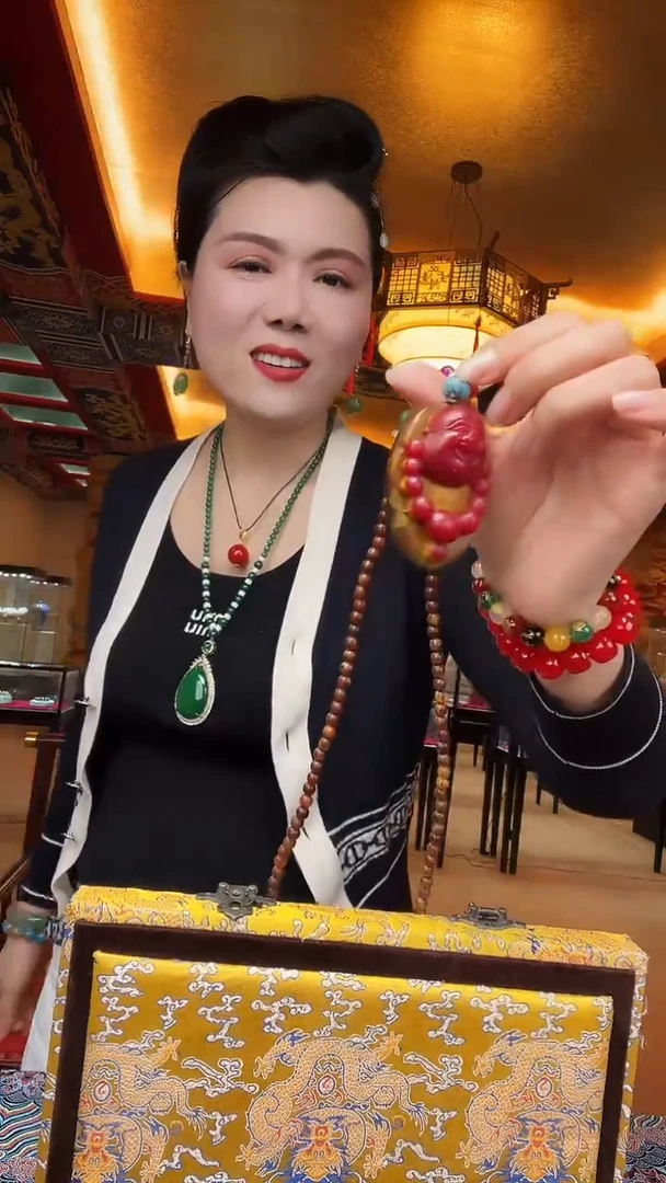 非金属树脂吊坠吊坠