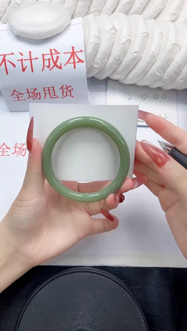 石英质玉手镯未镶嵌156-56