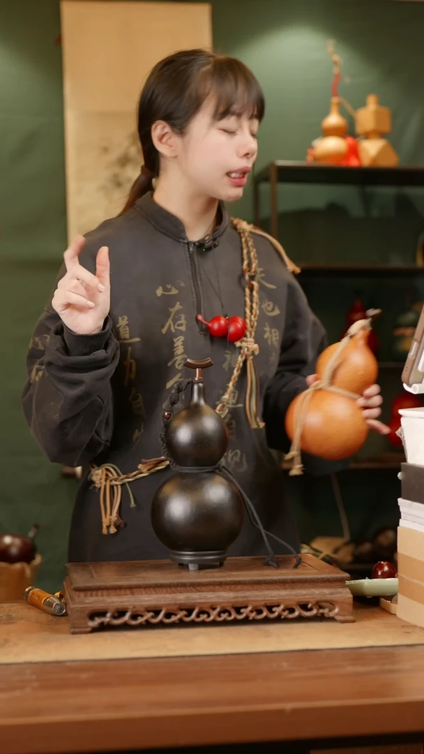 195号精品天然大漆酒葫芦一物一拍~