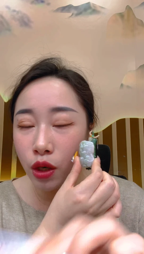 翡翠未镶嵌颈饰翡翠吊坠SG-02