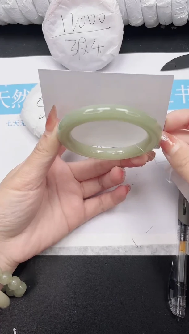 未镶嵌手镯石英质玉101-55.5DY