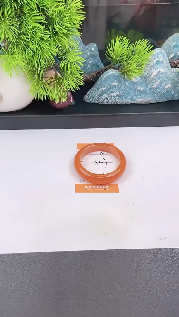 石英质玉手镯未镶嵌78