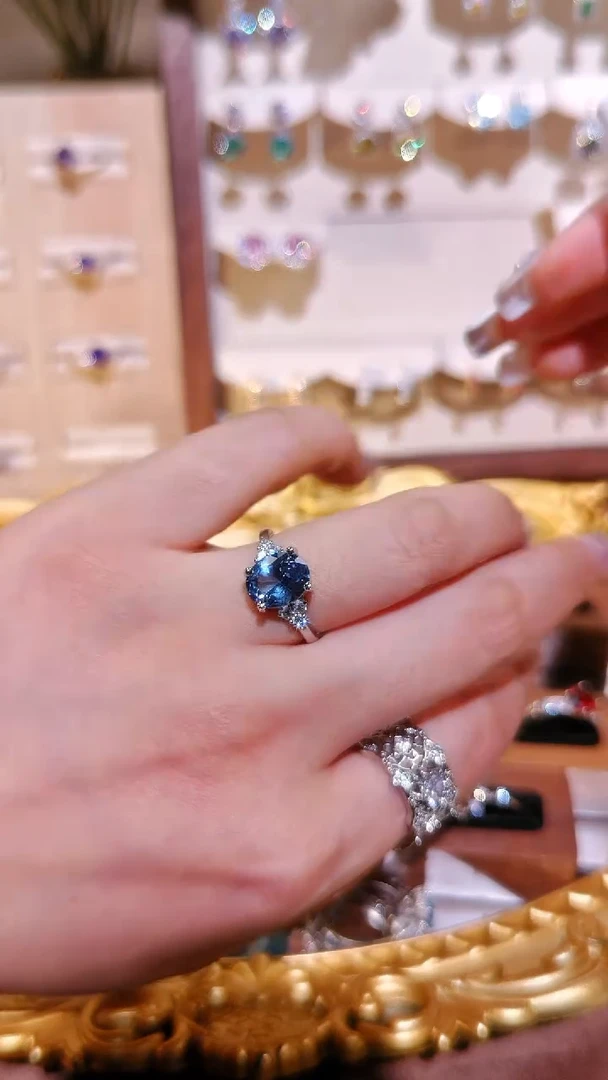 非金属合成立方氧化锆戒指111