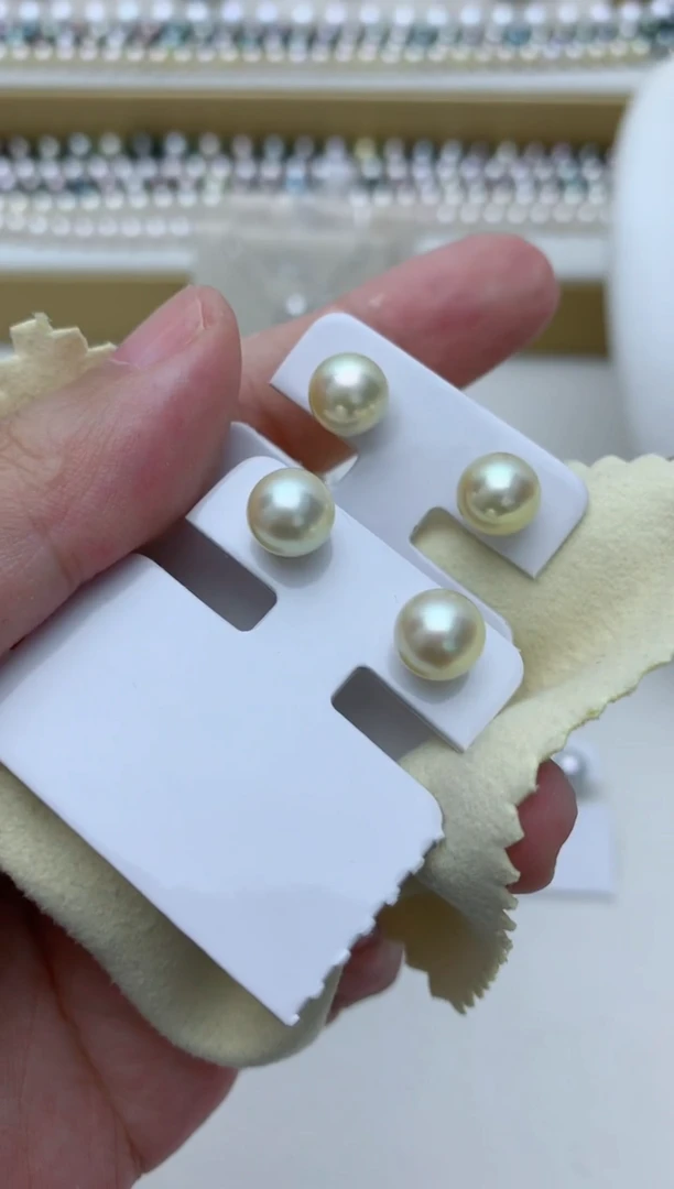 18K金镶嵌海水珍珠耳饰e58 多样性发其一