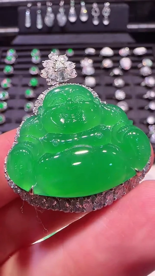 【闪购商品】翡翠颈饰18K金镶嵌佛公