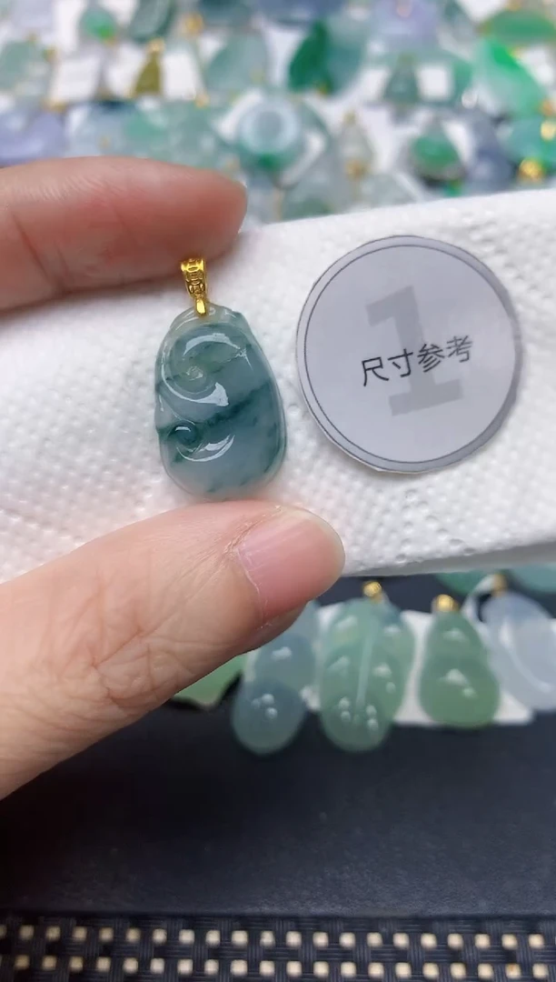 颈饰未镶嵌翡翠天然缅甸A货翡翠