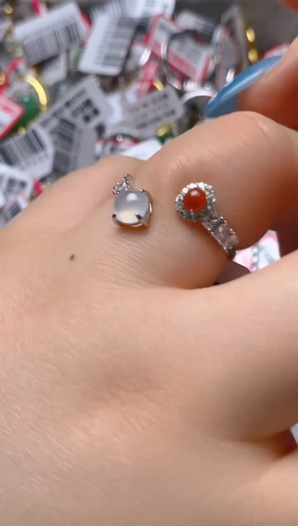 银S925镶嵌戒指翡翠百内无证书