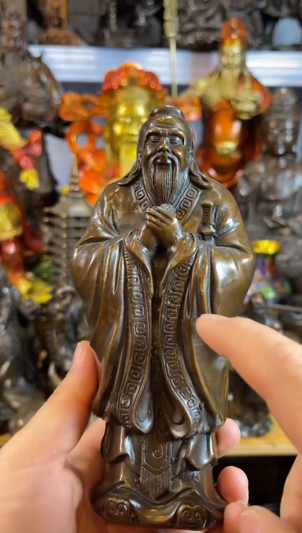 .玄关  客厅 工艺 物品