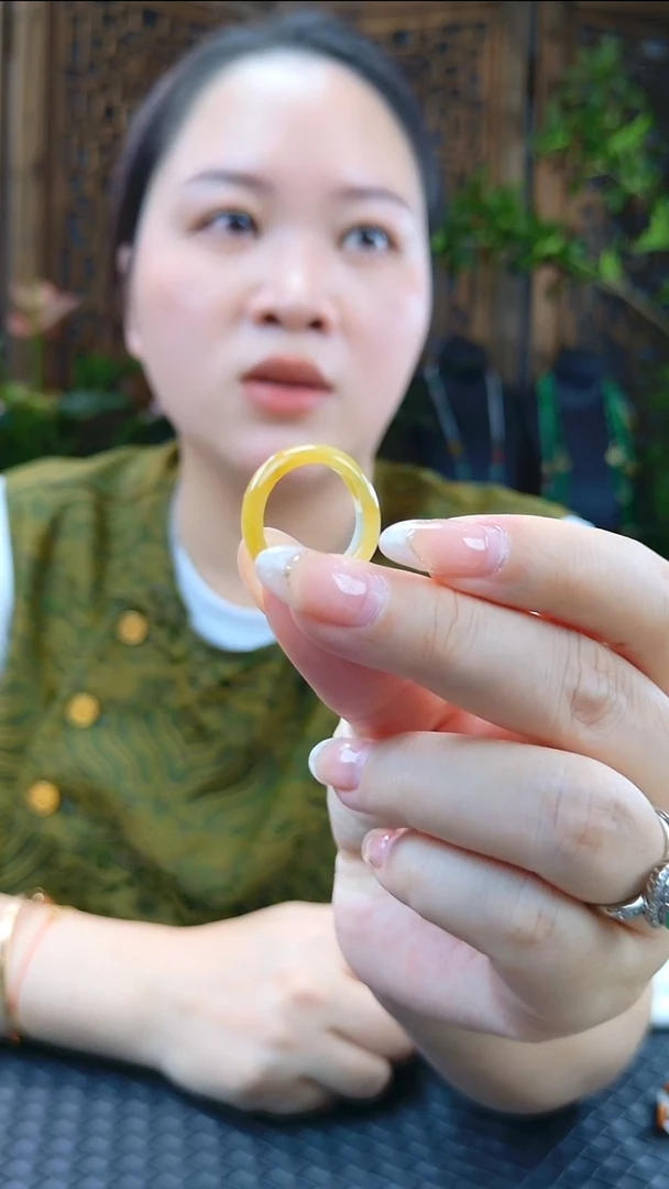 吊坠(不含链)未镶嵌翡翠戒圈
