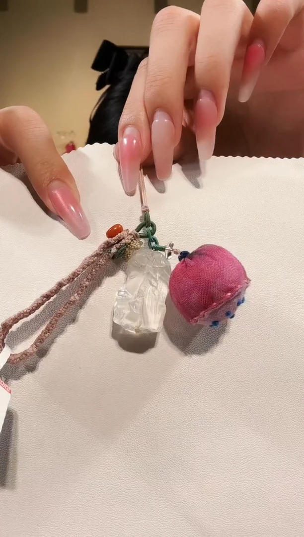 颈饰未镶嵌水晶挂件