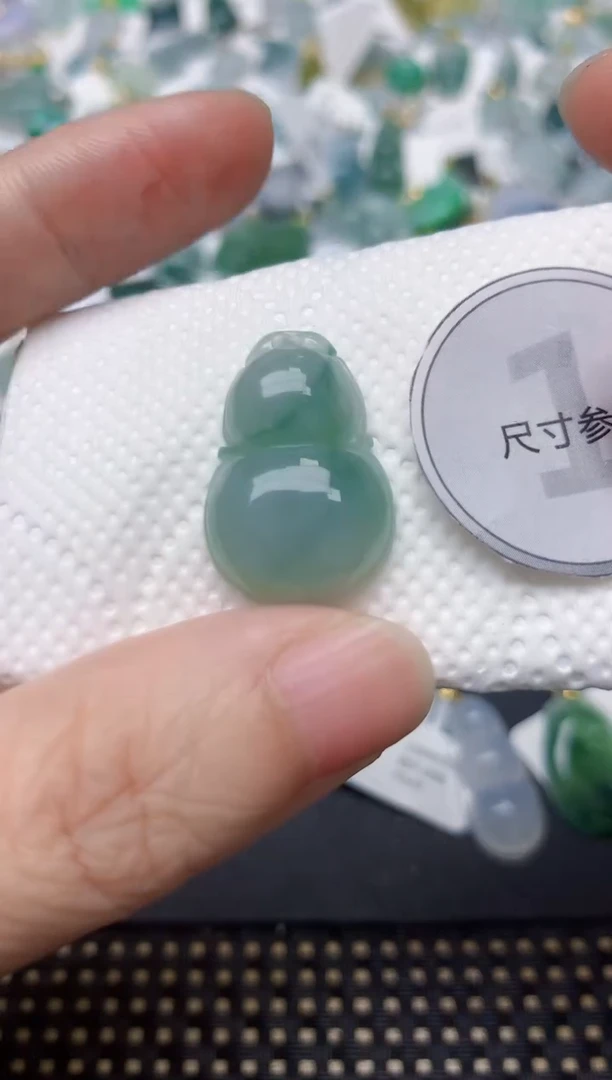 颈饰未镶嵌翡翠天然缅甸A货翡翠