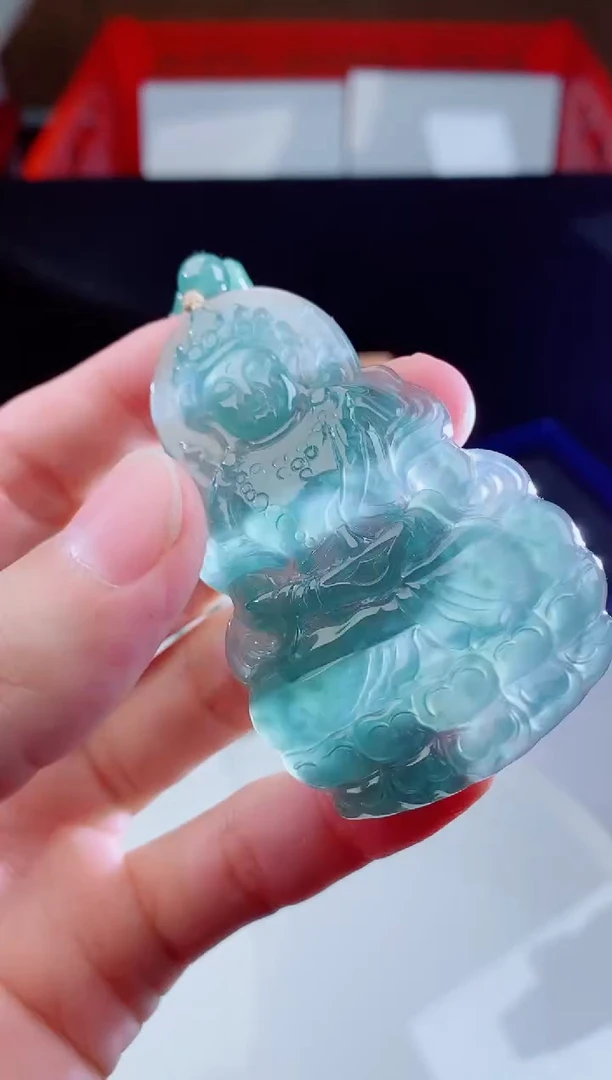 颈饰未镶嵌翡翠   ·