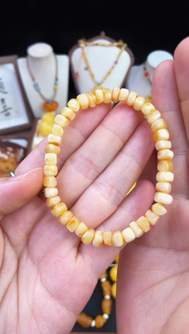 琥珀未镶嵌珠宝奇石柒月