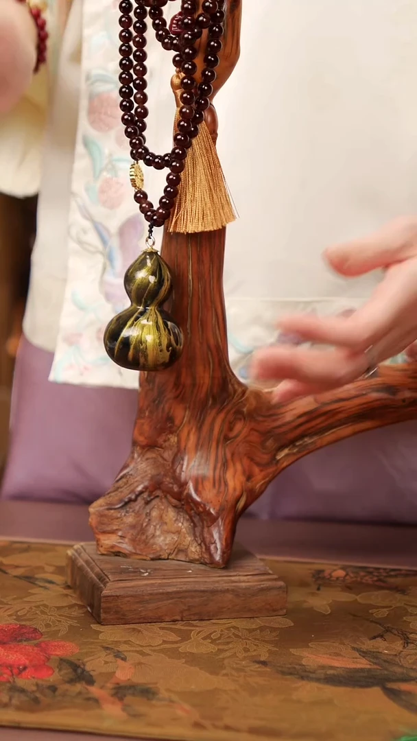 259天琦閤漆艺小葫芦挂件