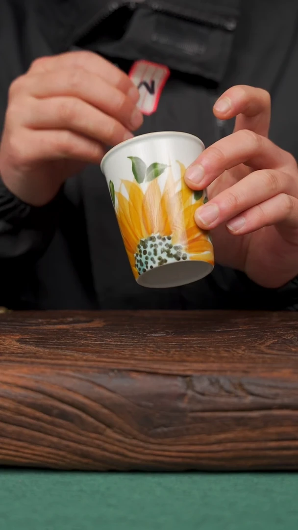 【闪购商品】瓷片2寻一缕瓷香杯釉下手工手绘瓷器