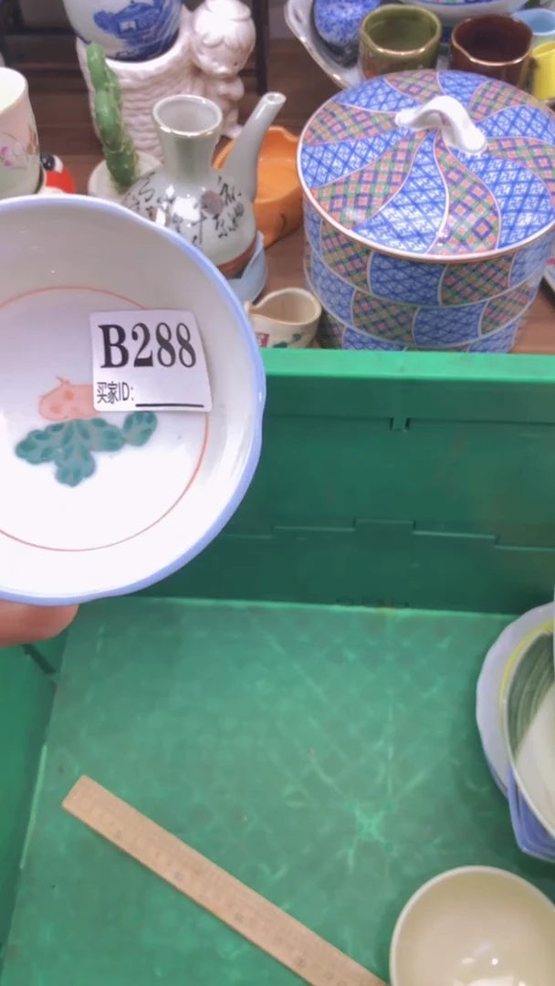 瓷片A龙华精品陶瓷店