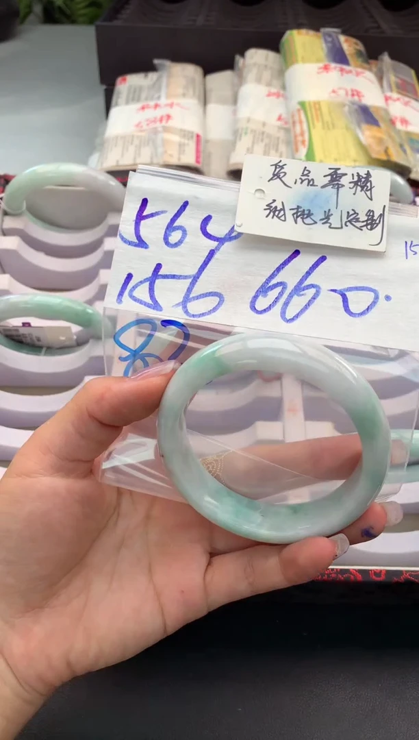 【闪购商品】定制翡翠未镶嵌毛货需精细抛光+多人