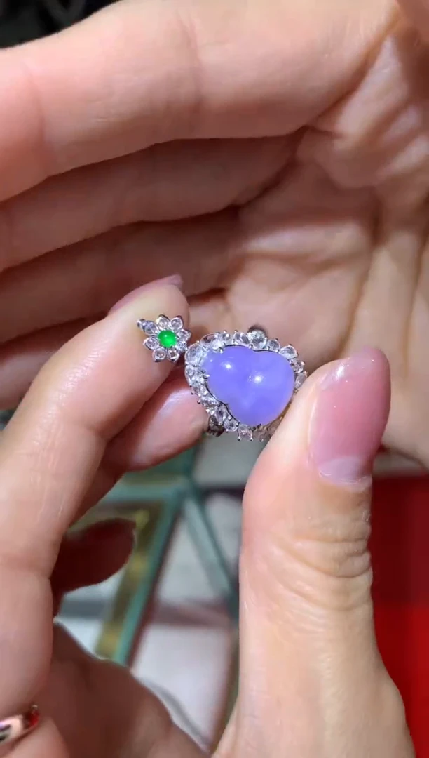 18K金镶嵌戒指翡翠|不退不换